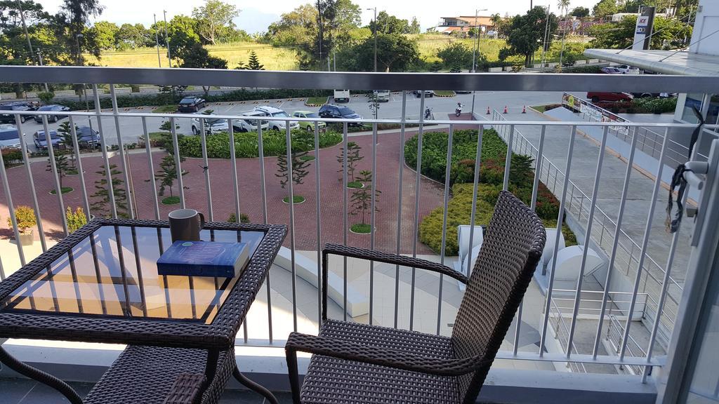 Relaxing Wind Apartment Tagaytay City Luaran gambar
