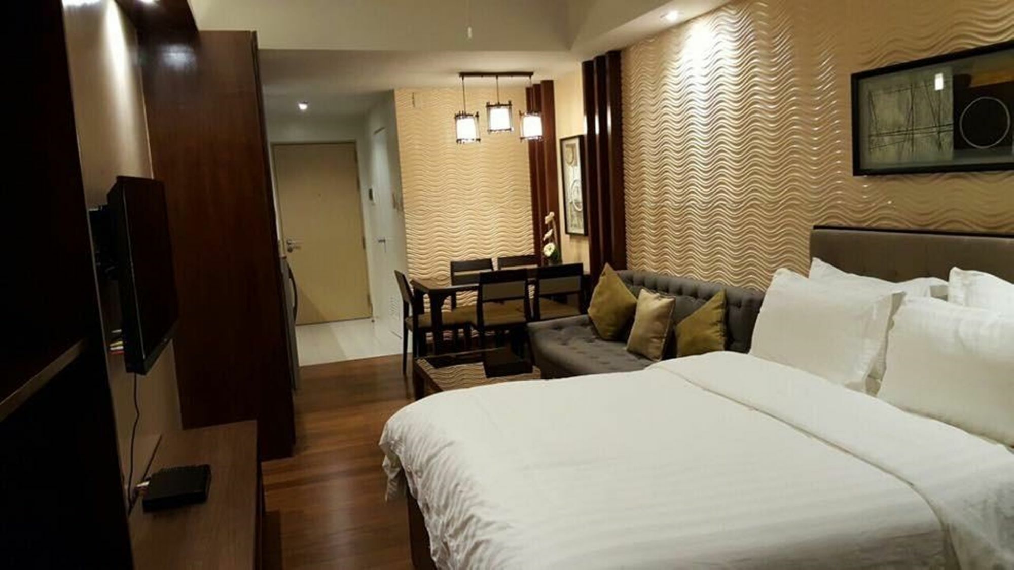 Relaxing Wind Apartment Tagaytay City Luaran gambar